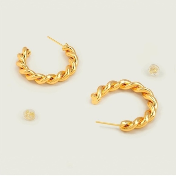 GOLD 18k Gold Plated Twist Hoop Earrings - Picture 2 of 3